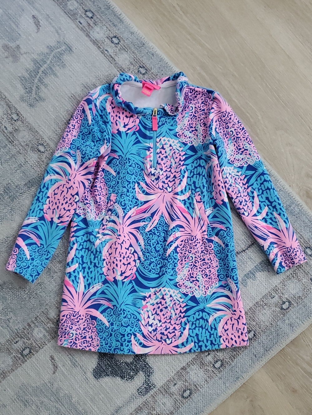 Lilly Pulitzer Girls Skipper Dress Blue Pineapple Tropic Down Low Sz (4-5)